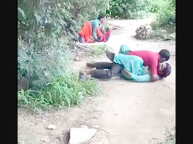 Desi couple gets wild outdoors in amateur video