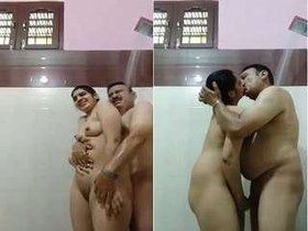 Couple's steamy shower session turns into passionate sex