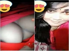 Indian girl's video call reveals her secrets