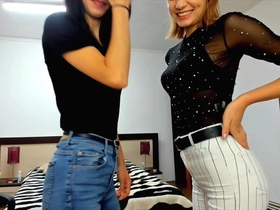 Watch Melissa and her girlfriend in a steamy video