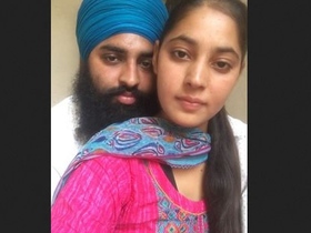 Punjabi couple's intimate MMS collection