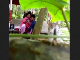 Outdoor park mza: A steamy encounter