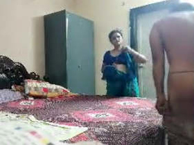 Desi aunt gets fucked by owner in home alone video