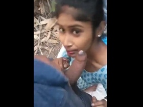 Bengali street girl engages in outdoor sex