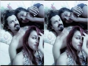 Indian Tamil wife gets her breasts sucked by lover