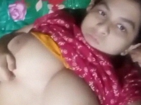 Big-breasted Indian women in explicit porn