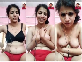 Busty Mallu Bhabhi flaunts her assets in a video call