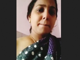 Bhabhi's unfaithful act: recording herself with another man