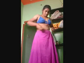 Hindu wife's sensual handjob with a surprising twist