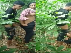 Desi local village girl gets fucked hard in the jungle