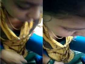 Exclusive video of a Desi girlfriend giving a tit job and breast play