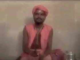 Indian scandal video of Swamiji and Sishkhya involving MMS