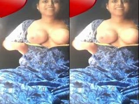 Indian girl with big boobs flaunts them on video call