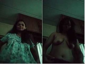 Exclusive video of a sexy desi girl changing her clothes