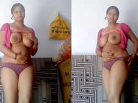 Desi wife bares her body in front of the camera