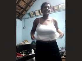 Tamil girl flaunts her big boobs in public