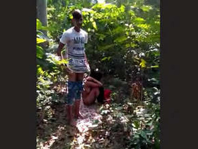 Outdoor lover gets caught by village face in steamy video