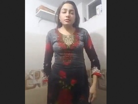 Desi bf enjoys a steamy bathroom session in HD video