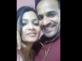Bangla bhabhi's beauty and husband in steamy video