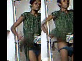 Indian girl switches positions in hot video