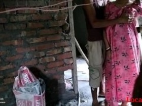 Desi auntie knows how to please her young lover in this xnxx video