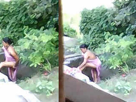 Desi boudi's outdoor adventure in HD
