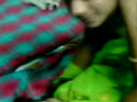 Bhabhi's amateur Hindi porn video with her brother