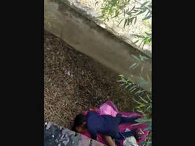 Bhabhi caught in the act of having sex outdoors