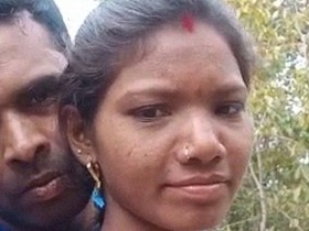 Desi couple enjoys outdoor sex in rural setting