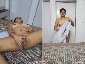 Priya Bhabha and her friend indulge in steamy action