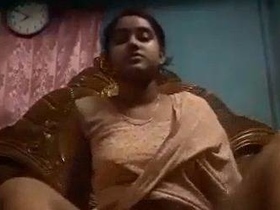 Nude Indian girl masturbates and fingering in a solo video