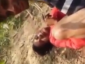 Desi village sex video featuring Khet chudai