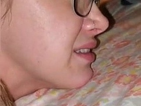 Watch a hot amateur get her first anal experience with a pre-cooked meal