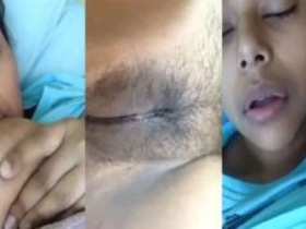 Hairy pussy and boob show in Indian MMS video