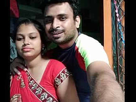 Marwadi lovers share a romantic encounter on camera