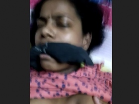 Desi bhabhi gets hard and wild in this steamy video