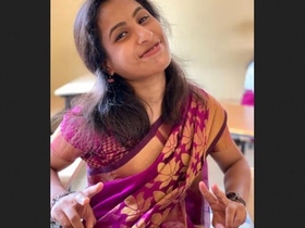 A sweet Indian girl pleasures herself with her fingers