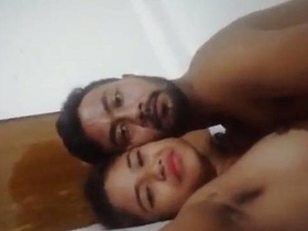 Desi sex tube video featuring Indian couple's first painful sexual experience