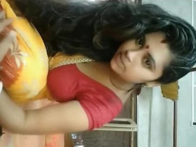 Desi bhabi's steamy video call session