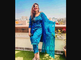 Shayentikah, Indian college girl flaunts her seductive physique on camera