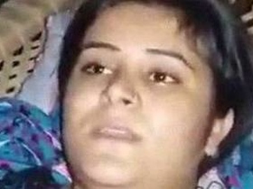 Desi couple's playful fucking in HD video