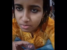 Cute Indian girlfriend gives a sensual blowjob
