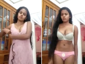 Lankan girl flaunts her naked body in a steamy video