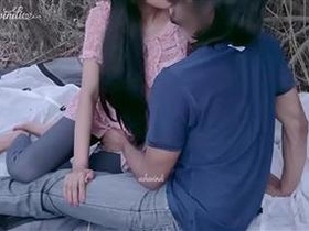 Hot Desi bhabhi's bedroom sex with her Punjabi boyfriend