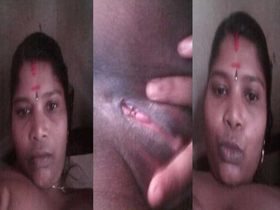 Watch a stunning Tamil babe undress in this naughty MMS