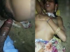 Indian beauty stands for passionate sex with lover