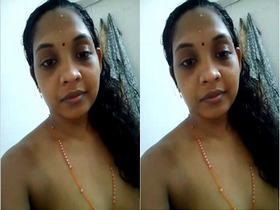 Exclusive Indian amateur reveals her boobs and pussy in part 5