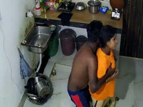 Hubby gets down and dirty for some steamy action