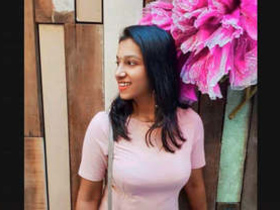 Malaysian Tamil beauty flaunts her body on video call