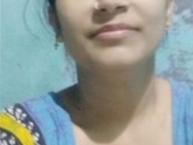 Bhabi's anal pleasure: Loud moans and dirty talk